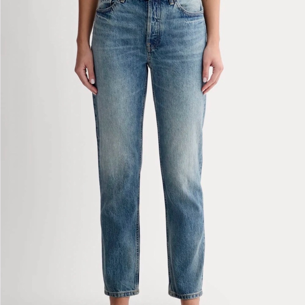 Everlane Women's Straight Leg Cropped Jeans in Blue